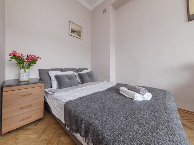 Jerozolimskie Apartments Варшава Екстериор снимка