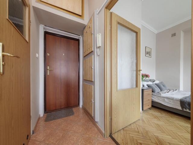 Jerozolimskie Apartments Варшава Екстериор снимка