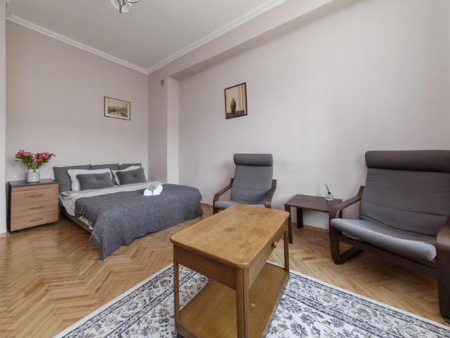 Jerozolimskie Apartments Варшава Екстериор снимка