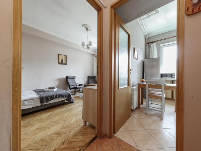 Jerozolimskie Apartments Варшава Екстериор снимка